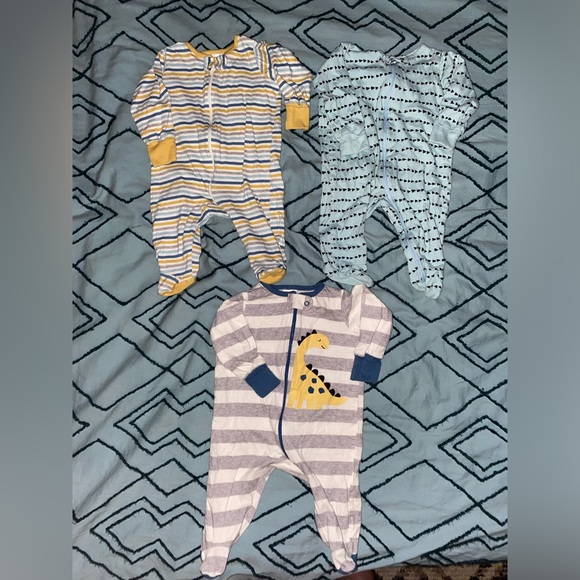 Gerber 0-3 Onesie Set of 3 - Picture 1 of 7